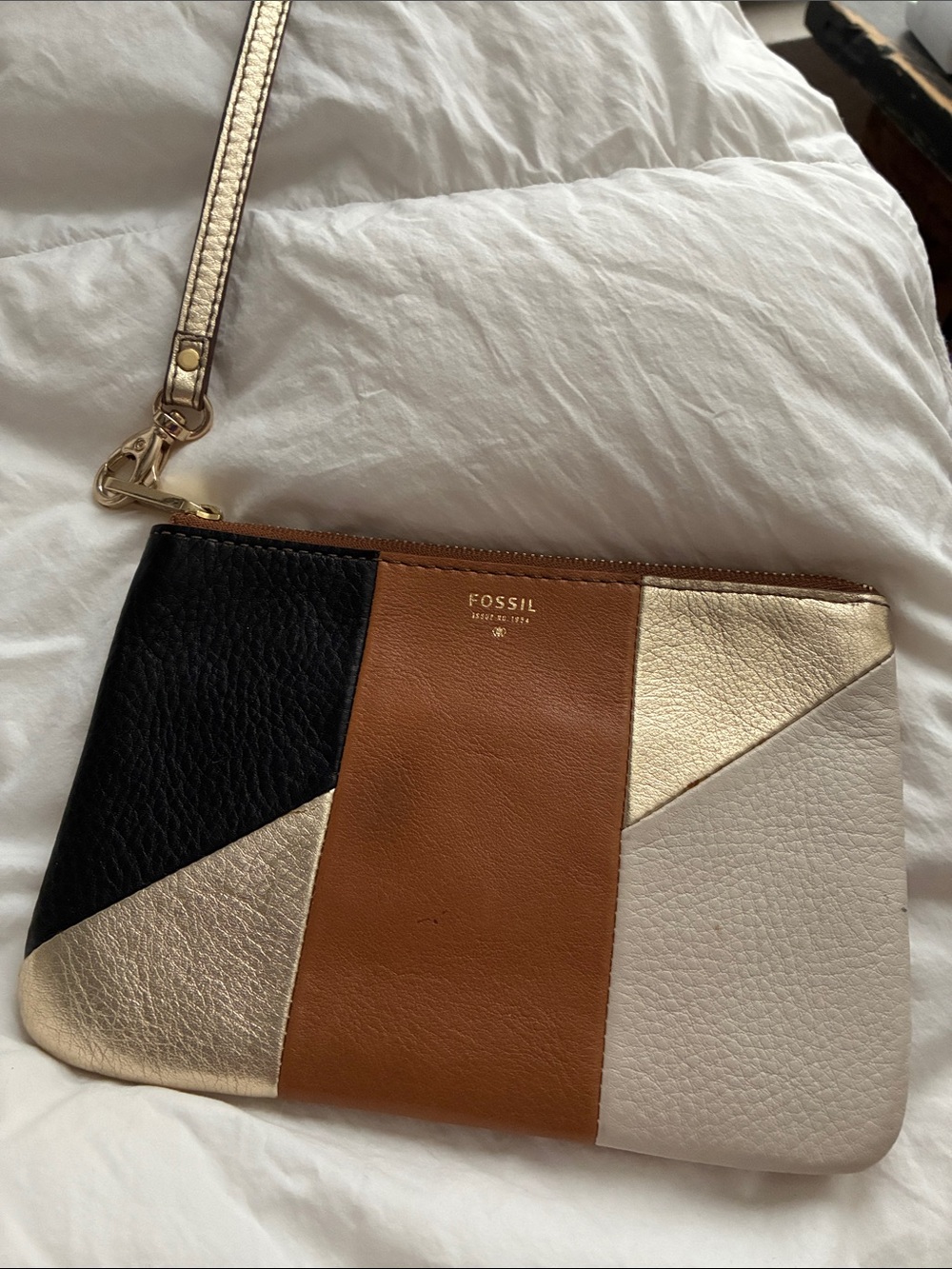 Fossil Colorblock Leather Wristlet in Black, Brown, Gold & Cream